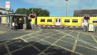 Birkdale Level Crossing [upl. by Humphrey]